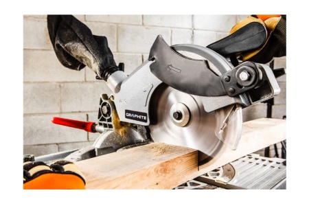 Комбинированная пила GRAPHITE 59G824