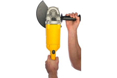 Угловая шлифмашина DeWalt DWE 490 - QS