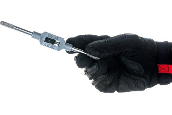 Набор метчиков и плашек ROCKFORCE 32 пр RF-M032-1