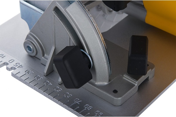 Аккумуляторная дисковая пила Makita 4191 DWA