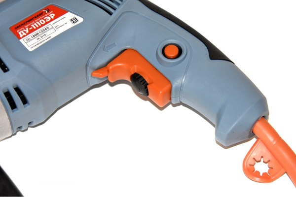 Ударная дрель ЭЛЕКТРОПРИБОР ДУ-1110ЭР