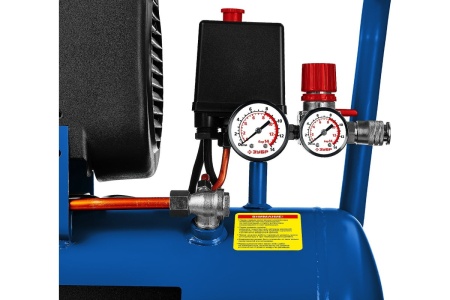 Воздушный компрессор 320 л/мин, 2200 Вт ЗУБР Профессионал КПМ-320-24