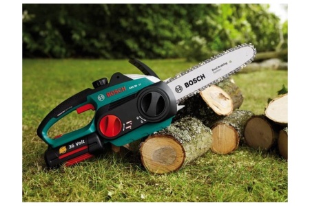 Аккумуляторная цепная пила Bosch AKE 30 LI 0.600.837.100