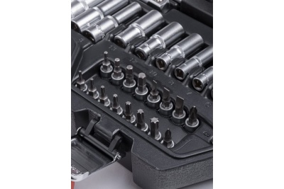 Набор инструмента AV STEEL 144 предмета 1/4",3/8",1/2" профессиональный AV-011144