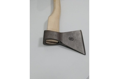 Кованый топор в сборе ТОПАР Wolf Axe 0.6 кг Б1 Т30