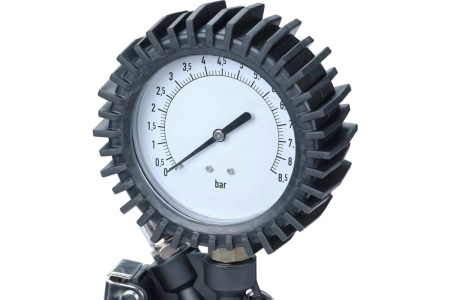 Пистолет для подкачки колес с манометром NORDBERG 80 мм Ti61