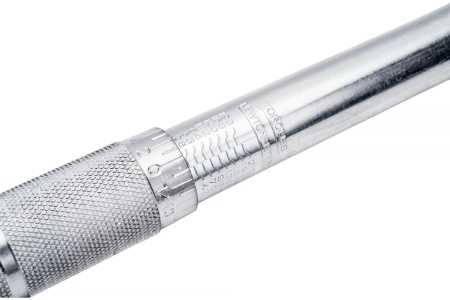 Динамометрический ключ ЭВРИКА 1/2DR 28-210Nm 470мм ER-30470