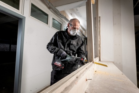 Аккумуляторная ножовка Metabo SSE 18 LTX BL 602267650