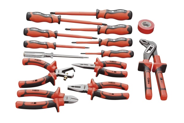 Набор инструмента 1000В 13шт NEO Tools 01-300