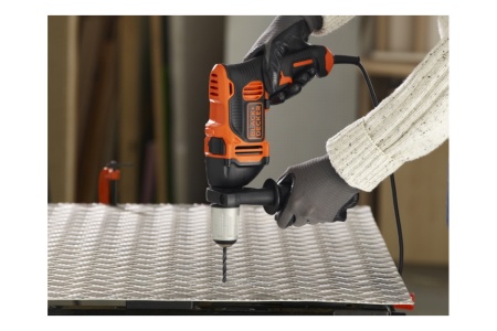 Ударная дрель Black&Decker BEH850