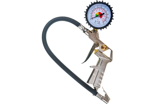 Пистолет для подкачки шин с манометром Русский Мастер TG-4 РМ-92911