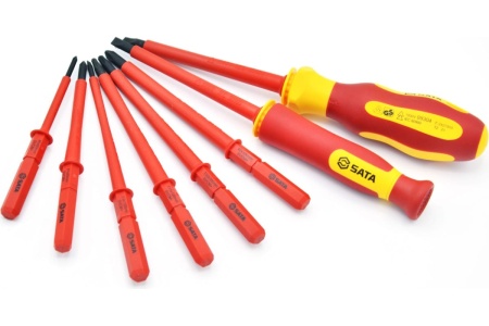 Набор комбинированных изолированных составных отверток Sata 10 предметов, пласт. кор. бл. 9304