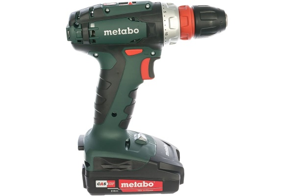 Аккумуляторный винтоверт Metabo BS 18 Quick с набором 602217880 Аккумуляторный винтоверт Metabo BS 18 Quick с набором 602217880