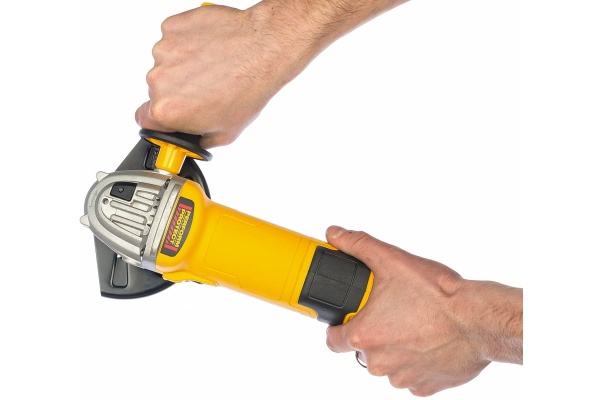 Угловая шлифмашина DEWALT DWE4257 Угловая шлифмашина DEWALT DWE4257