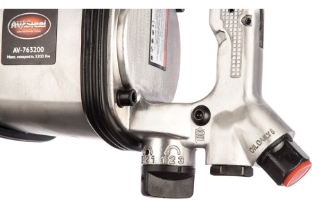 Пневмогайковерт AV Steel AV-763200
