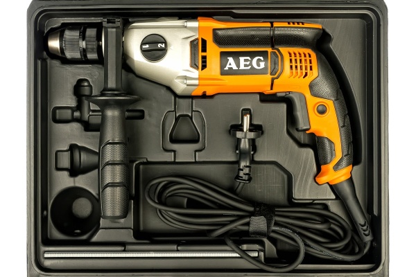 Ударная дрель AEG SB2E 1100RV 4935447375 Ударная дрель AEG SB2E 1100RV 4935447375