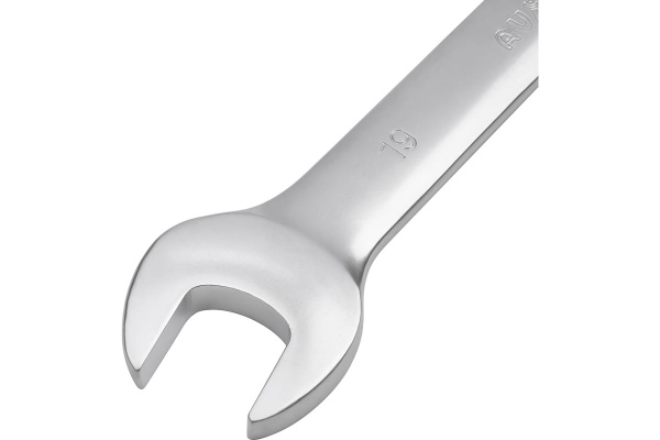 Комбинированный ключ трещоточный с шарниром 19мм AV Steel  AV-315219