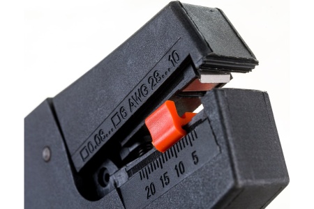 Инструмент для снятия изоляции Gigant 0.08-6 мм² GST-3