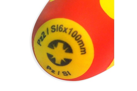 Диэлектрическая отвертка (комбинированное жало Pz2/Sl6.0x100 мм) SHTOK 09328