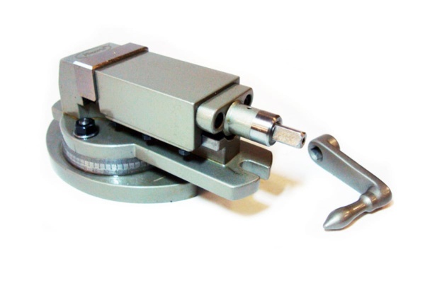 Тиски станочные поворотные 50мм VISPROM 0017