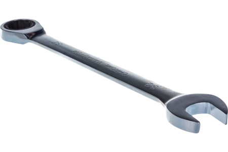 Комбинированный трещоточный ключ AV Steel 32 мм. AV-315032