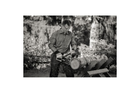 Самозатачивающаяся аккумуляторная цепная пила OREGON CS300 609468