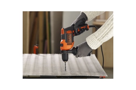 Электронная ударная дрель Black&Decker Omega BEH710K-QS