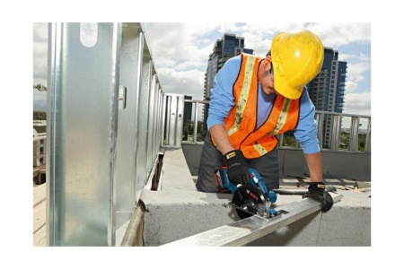 Бесщеточная дисковая ручная пила DEWALT DCS576N