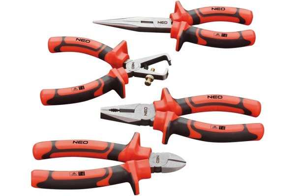 Набор шарнирно-губцевого инструмента NEO Tools 1000 В, 4 шт. 01-304