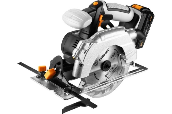 Аккумуляторная дисковая пила Makita XGT BL 40В без аккумулятора и ЗУ HS004GZ01