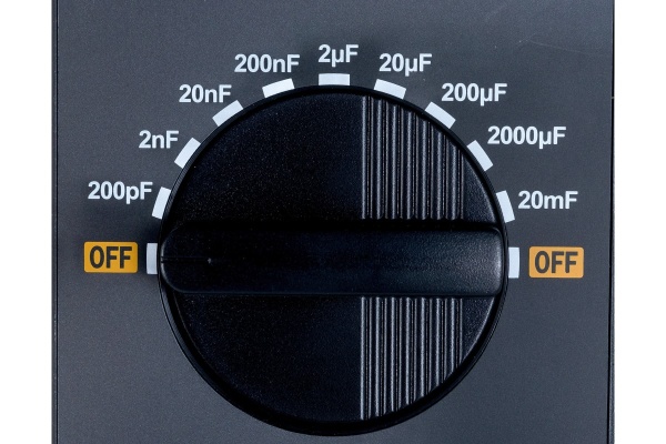 Измеритель емкости конденсаторов Mastech C-метр MS6013 13-2079