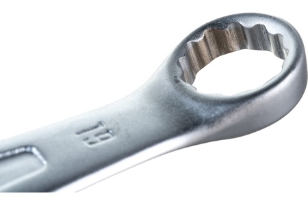 Комбинированный гаечный ключ 19 мм Зубр 27087-19_z01