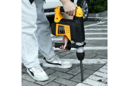 Сетевой перфоратор DEKO DKH1900, 1900 Вт, SDS-max, в кейсе 063-4258 Сетевой перфоратор DEKO DKH1900, 1900 Вт, SDS-max, в кейсе 063-4258