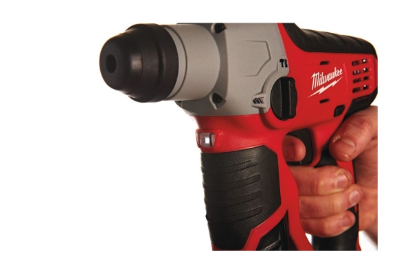 Аккумуляторный перфоратор Milwaukee M12 H-0 4933431355