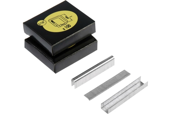 Мебельный степлер в кейсе  ТУНДРА типы скоб 140/28/300, 4 - 14 мм + скобоудалитель, скобы 1550270