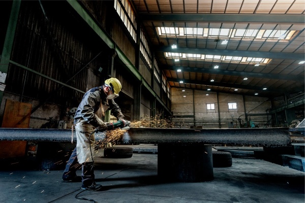 Угловая шлифмашина Metabo WEPBA 26-230 MVT Quick 606482000