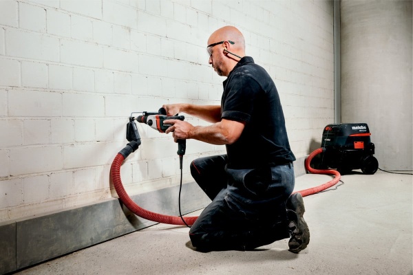 Двухскоростная ударная дрель Metabo SBE 850-2 S 600787500