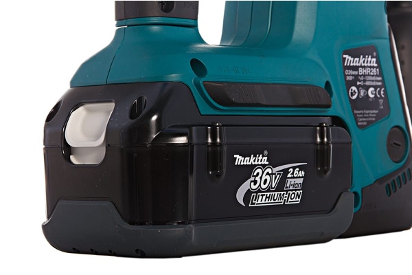 Аккумуляторный перфоратор Makita LXT BHR261RDE