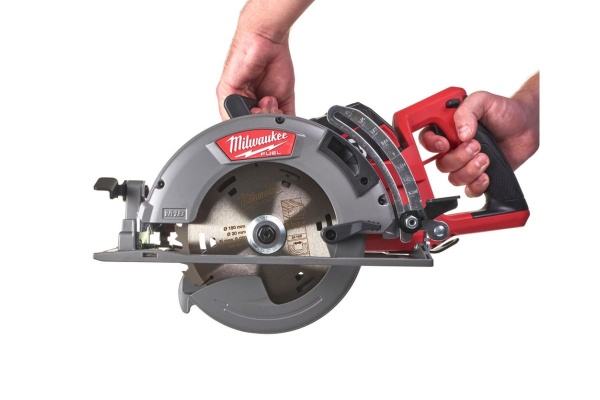 Аккумуляторная дисковая пила Metabo KS 18 LTX 66 BL 611866840