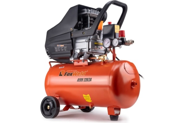 Масляный коаксиальный компрессор FOXWELD AERO 220/24 с комплектом 5940