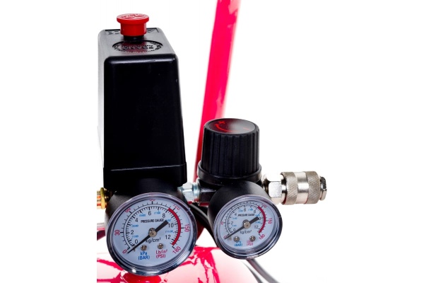 Компрессор FIAC  2 HP 24 L 8155000