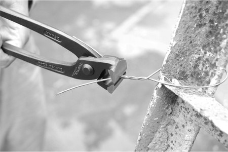 Вязальные клещи для арматурной сетки TOPTUL 250 мм DJAA0110