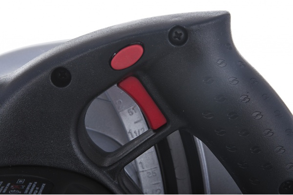 Дисковая пила Makita 5604 R
