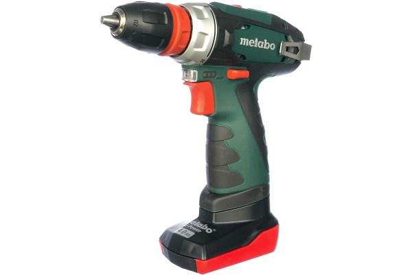 Аккумуляторный винтоверт Metabo PowerMaxx BS Quick Pro с набором оснастки 600157880 Аккумуляторный винтоверт Metabo PowerMaxx BS Quick Pro с набором оснастки 600157880