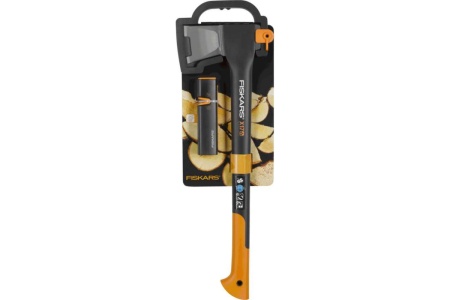Топор-колун Fiskars х17 122460 + точилка Fiskars 120740 122466