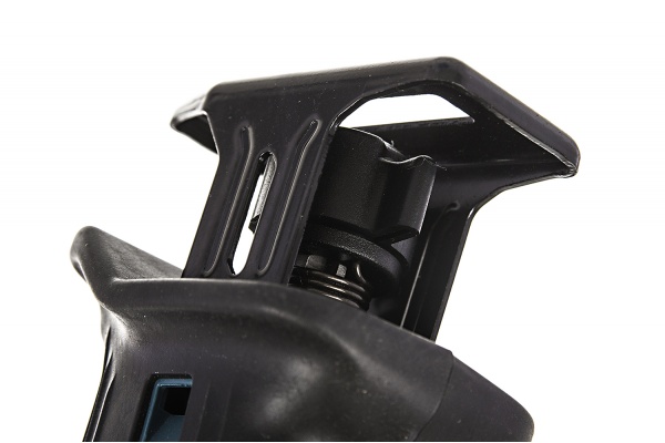 Аккумуляторная сабельная пила Makita JR100DWE