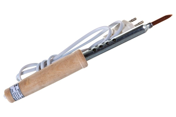 Электрический паяльник Точно-прочно 65W деревянная ручка 4268