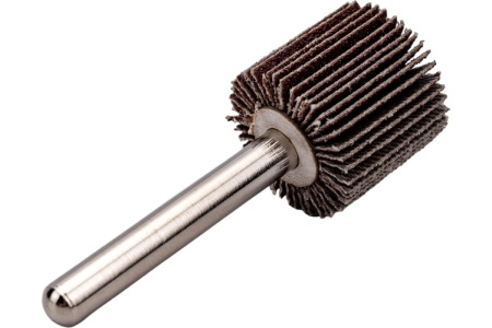 Круг лепестковый на шпильке 22x20x6 мм №100 MESSER 20-22-100