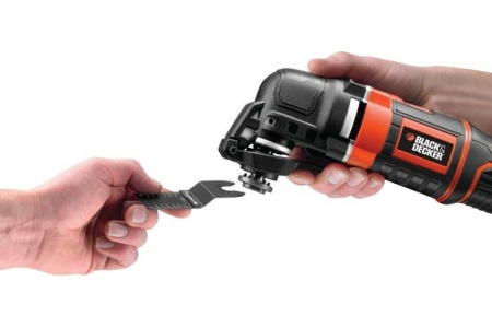 Многофункциональный инструмент Black+Decker MT 300 KA