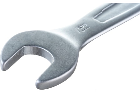 Комбинированный гаечный ключ 19 мм Зубр 27087-19_z01